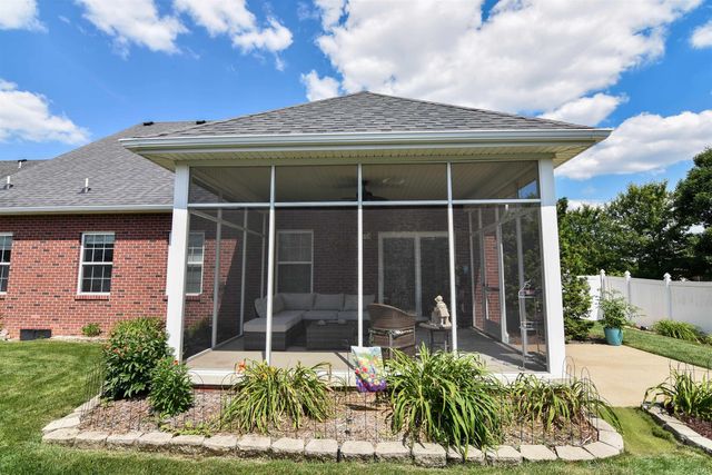 8700 Wynnfield Drive, Evansville, IN 47725
