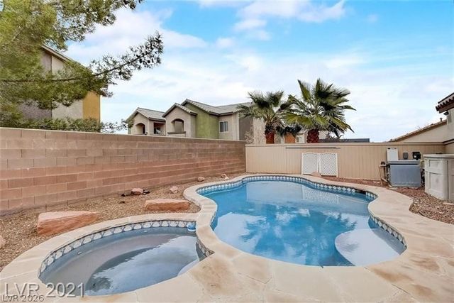 410 Hopedale Avenue, North Las Vegas, NV 89032