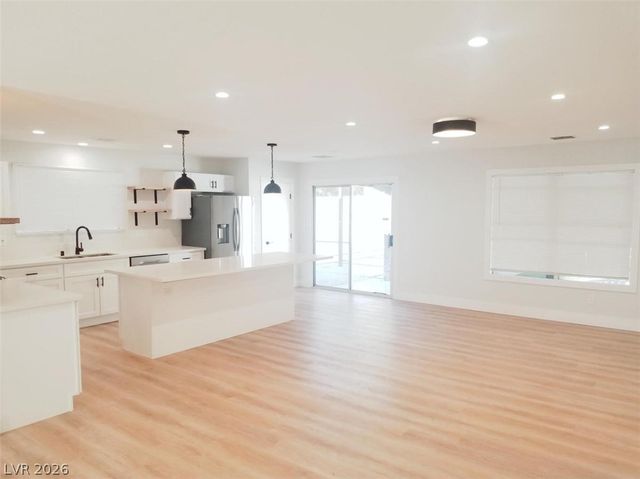 410 Hopedale Avenue, North Las Vegas, NV 89032