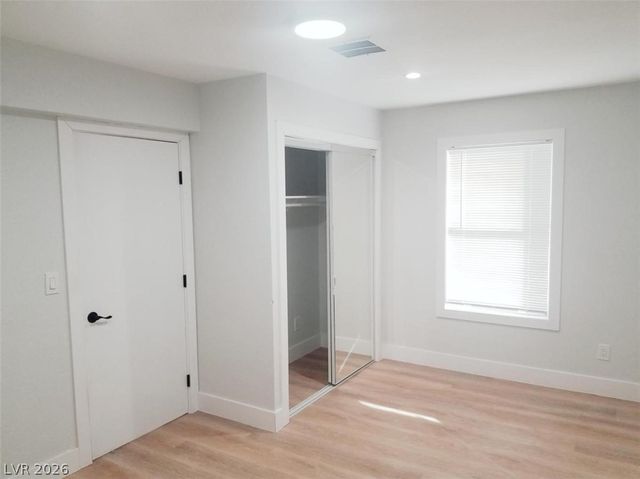 410 Hopedale Avenue, North Las Vegas, NV 89032