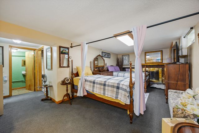 87 Kaynor Drive, Waterbury, CT 06708