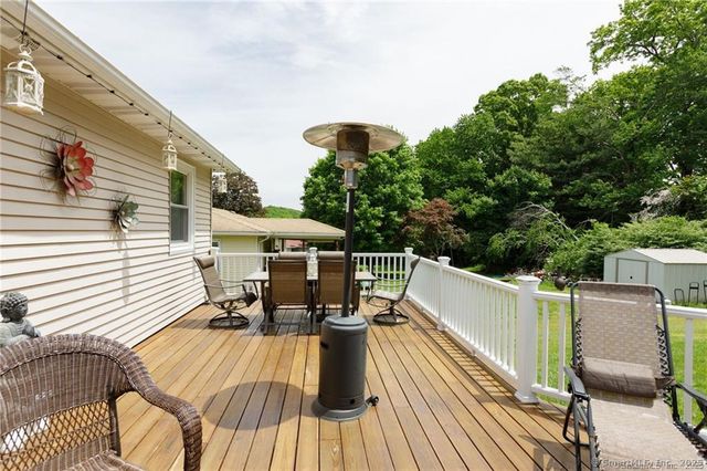 87 Kaynor Drive, Waterbury, CT 06708