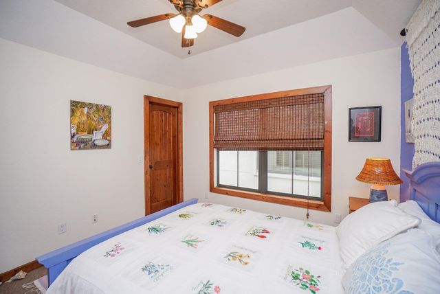1801 W 24th Street B, Houston, TX 77008