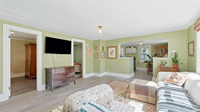 2422 Dodge Avenue, Fort Wayne, IN 46805
