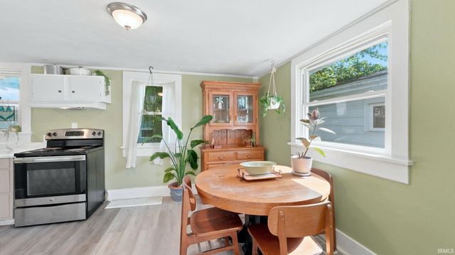 2422 Dodge Avenue, Fort Wayne, IN 46805