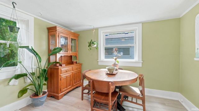 2422 Dodge Avenue, Fort Wayne, IN 46805