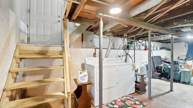 2422 Dodge Avenue, Fort Wayne, IN 46805