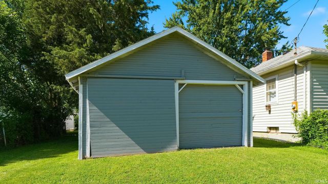 2422 Dodge Avenue, Fort Wayne, IN 46805