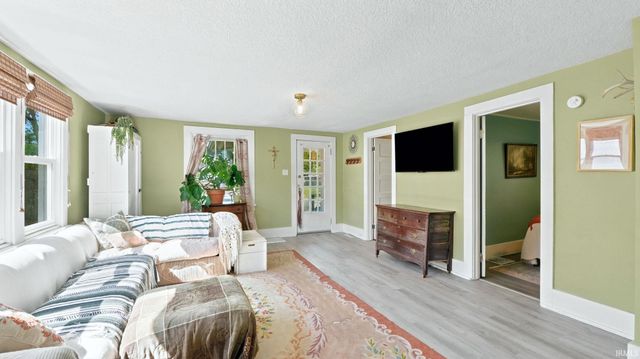2422 Dodge Avenue, Fort Wayne, IN 46805