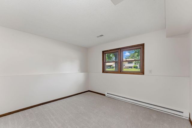 9346 Wellington Lane N, Maple Grove, MN 55369