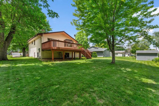 9346 Wellington Lane N, Maple Grove, MN 55369