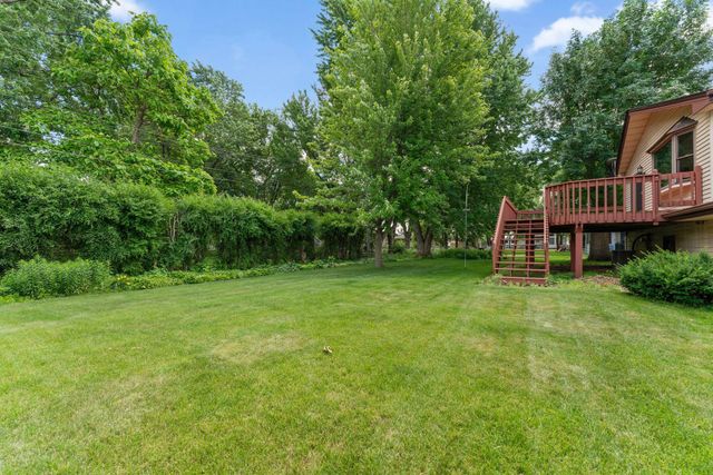 9346 Wellington Lane N, Maple Grove, MN 55369