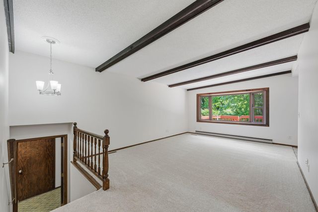 9346 Wellington Lane N, Maple Grove, MN 55369