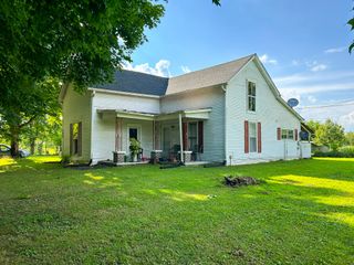 340 Blue Door Rd, Portland, TN 37148