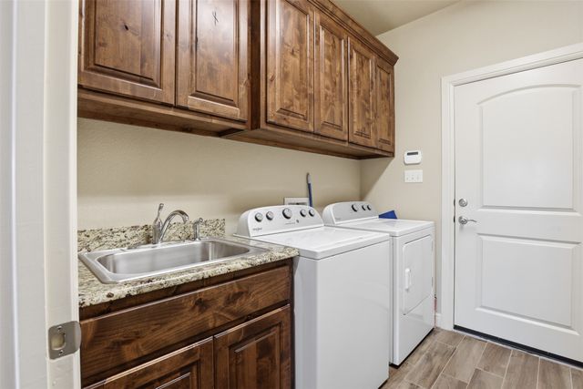 3241 Boat Landing Trail, Granbury, TX 76049