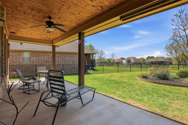 3241 Boat Landing Trail, Granbury, TX 76049