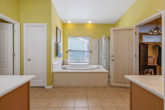 5045 W Modoc Avenue, Visalia, CA 93291