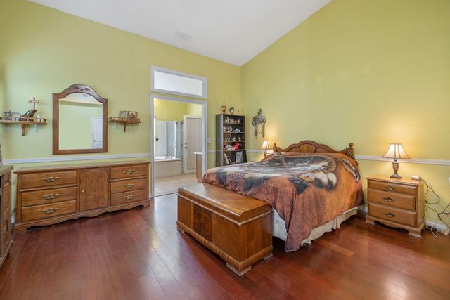 5045 W Modoc Avenue, Visalia, CA 93291