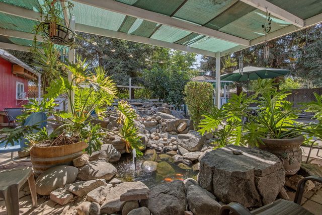 5045 W Modoc Avenue, Visalia, CA 93291