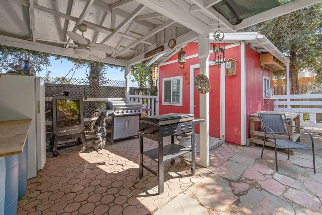 5045 W Modoc Avenue, Visalia, CA 93291