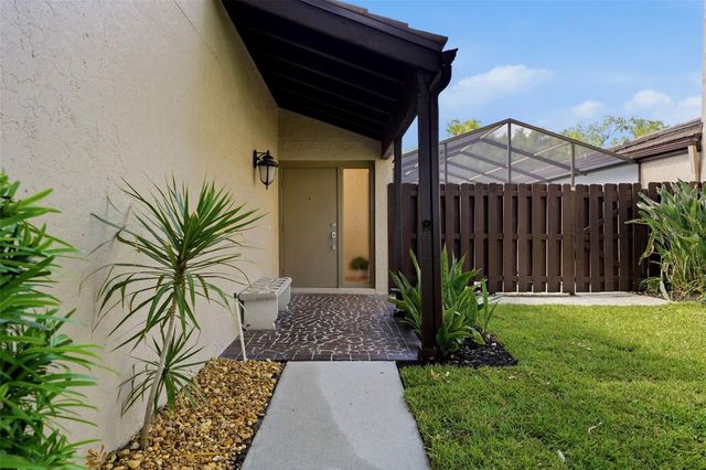 3692 GLEN OAKS MANOR DRIVE, Sarasota, FL 34232