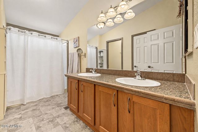 201 S GREENFIELD Road 264, Mesa, AZ 85206