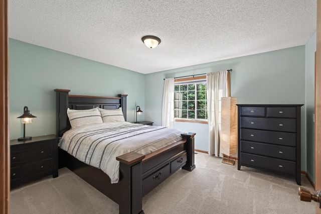1342 Benson Boulevard E, Stillwater, MN 55082