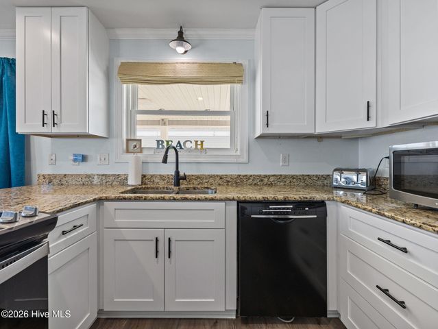 1218 New River Inlet Road, Sneads Ferry, NC 28460