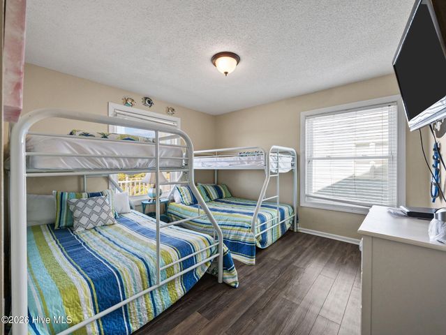 1218 New River Inlet Road, Sneads Ferry, NC 28460