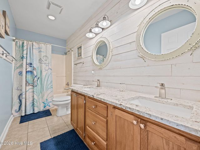 1218 New River Inlet Road, Sneads Ferry, NC 28460