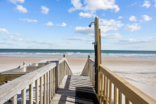 1218 New River Inlet Road, Sneads Ferry, NC 28460