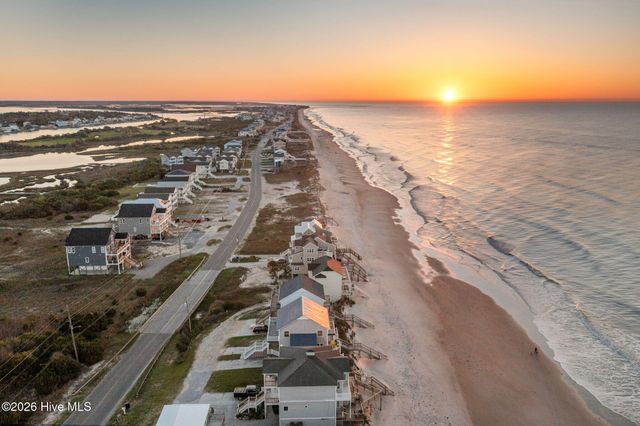 1218 New River Inlet Road, Sneads Ferry, NC 28460