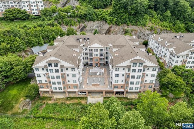7312 Coventry Court, Riverdale Borough, NJ 07457