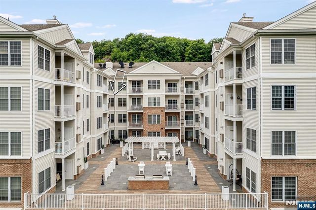 7312 Coventry Court, Riverdale Borough, NJ 07457