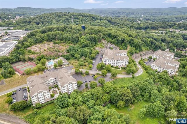 7312 Coventry Court, Riverdale Borough, NJ 07457