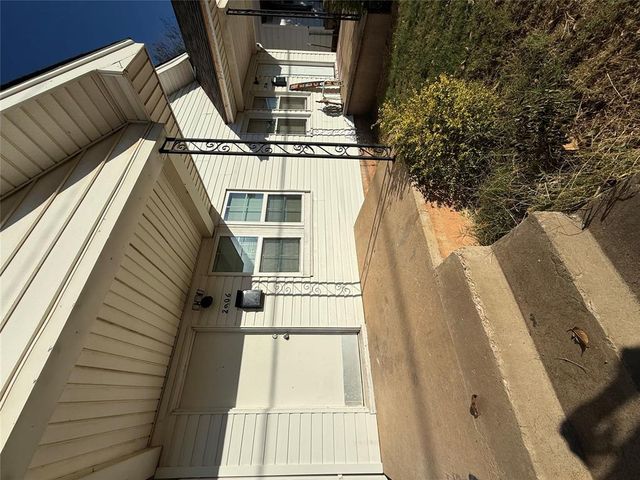 2906 S Santa Fe Avenue, Oklahoma City, OK 73109