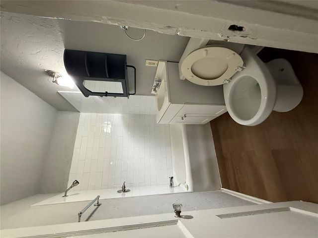 2906 S Santa Fe Avenue, Oklahoma City, OK 73109