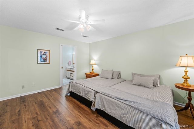 1700 Dauphine, Tuscaloosa, AL 35406