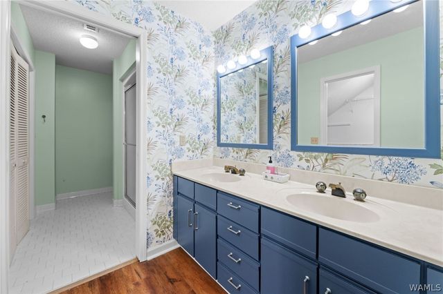 1700 Dauphine, Tuscaloosa, AL 35406