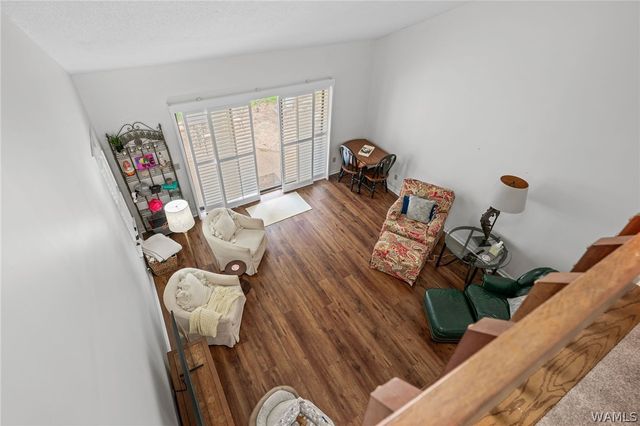 1700 Dauphine, Tuscaloosa, AL 35406