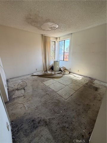 1440 W Edgehill 54, San Bernardino, CA 92405