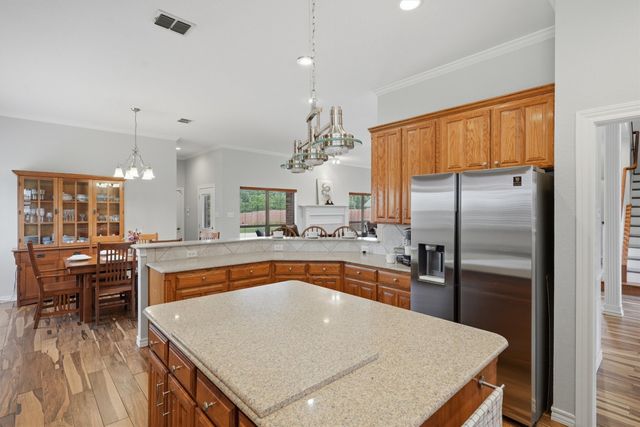 1013 Telford Trail, Crowley, TX 76036