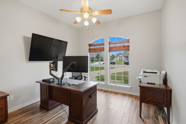1013 Telford Trail, Crowley, TX 76036