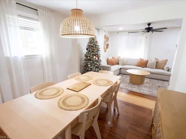 26 W Colin DR, Portsmouth, VA 23701