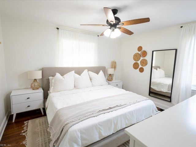 26 W Colin DR, Portsmouth, VA 23701