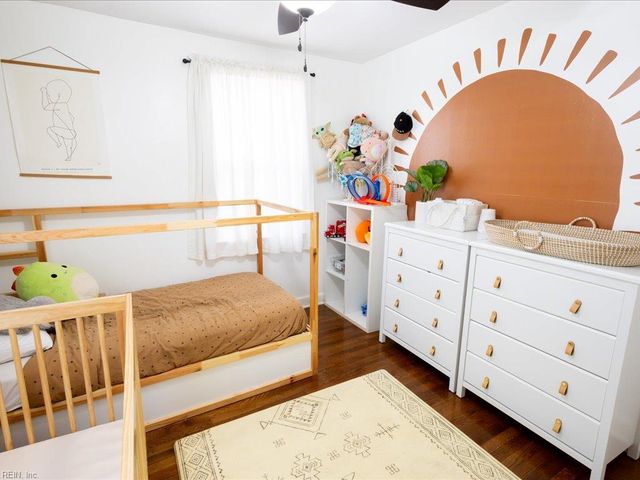 26 W Colin DR, Portsmouth, VA 23701