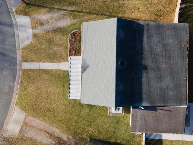 26 W Colin DR, Portsmouth, VA 23701