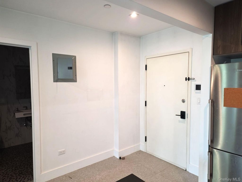 231 E 123rd Street, New York (manhattan), NY 10035 — photo 2