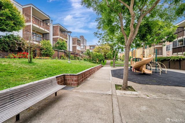 1530 Ofarrell Street 1, San Francisco, CA 94115