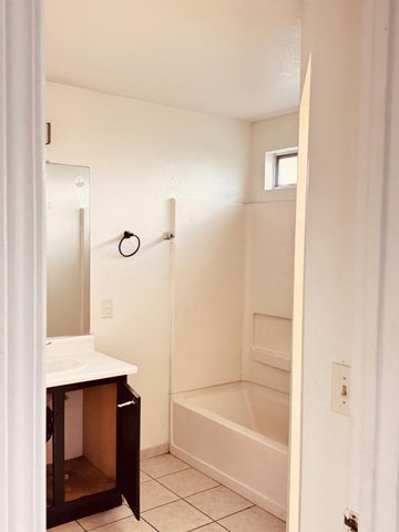 4193 Kimball Ln, Stockton, CA 95206